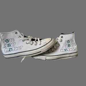CONVERSE Love Your Mother Womens Chuck Taylor All Star Shoes Size 8